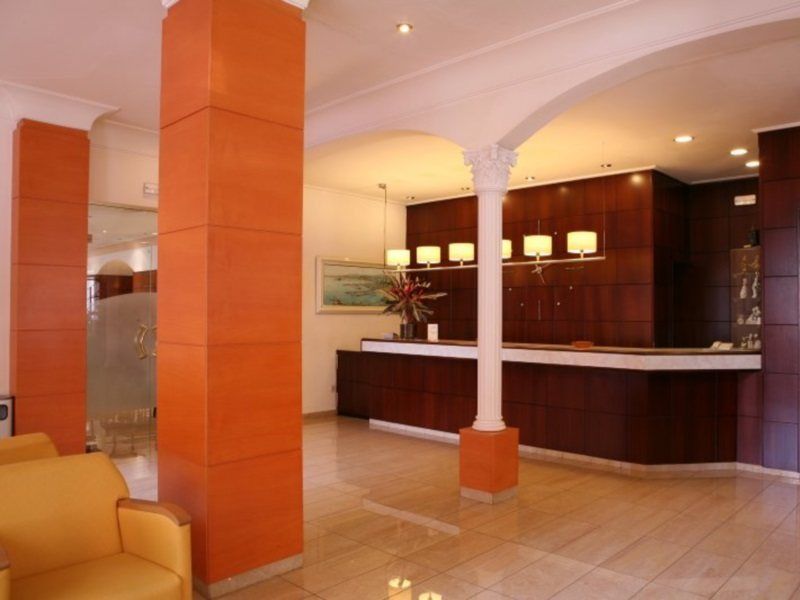Hotel Costa Brava Blanes Bagian luar foto