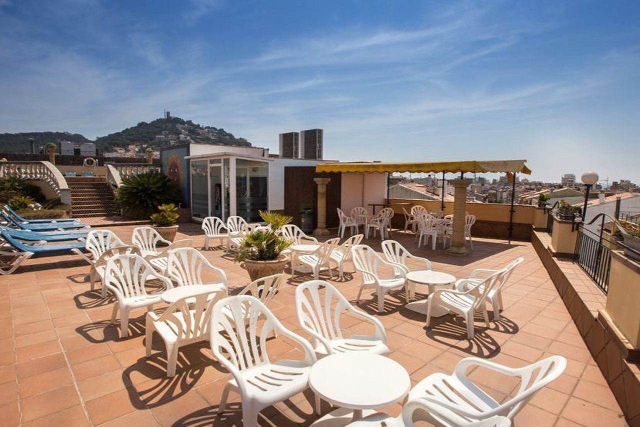 Hotel Costa Brava Blanes Bagian luar foto