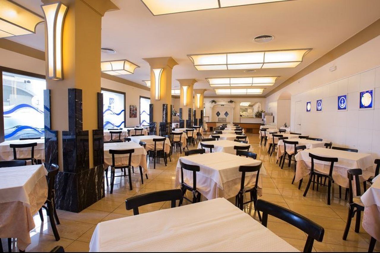 Hotel Costa Brava Blanes Bagian luar foto